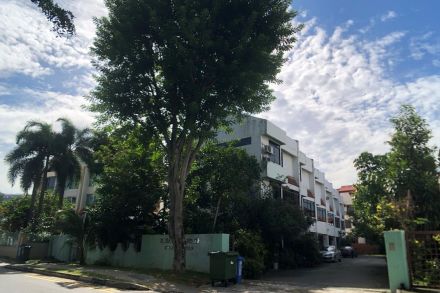 Would you buy Ji Liang Gardens at Marine Parade for en bloc sale for S$18.6 million?